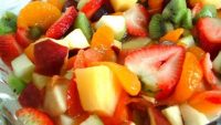 Taze Meyve Salatası Tarifi